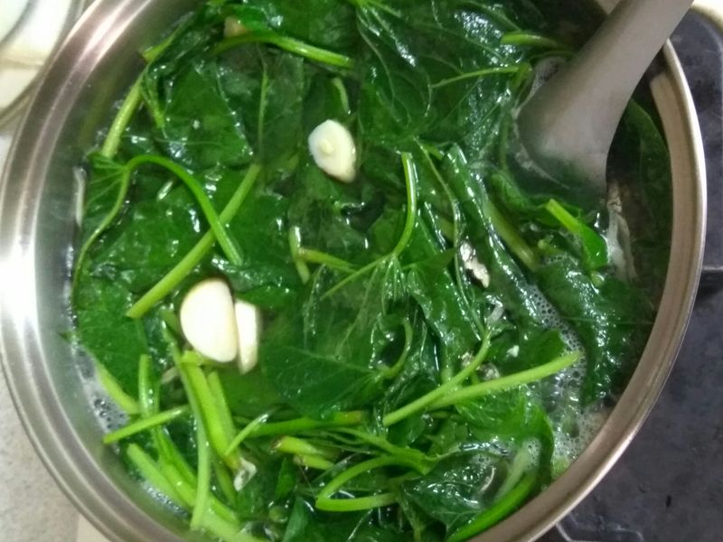 丁香地瓜葉湯