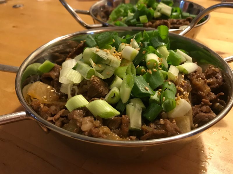 日式牛丼飯