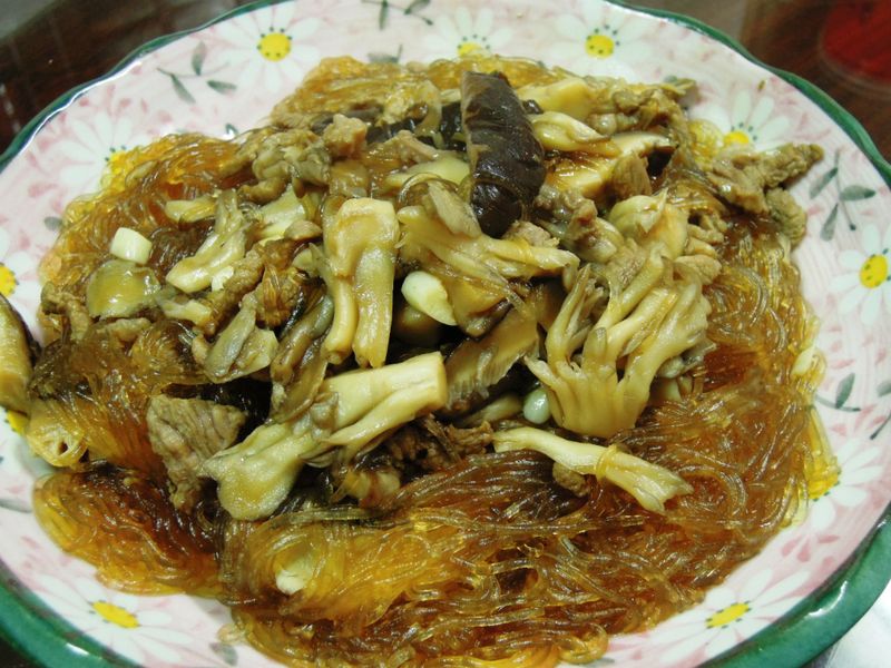 雙菇炒冬粉