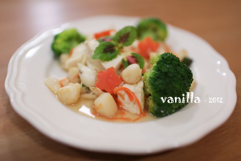 【吳双の愛妻料理】康寶鮮味炒手之干貝豆腐羹