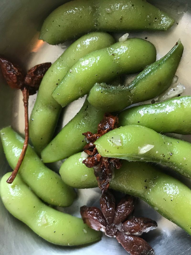 涼拌毛豆