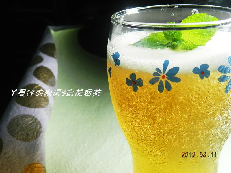 ㄚ曼達的廚房~烏龍蜜茶