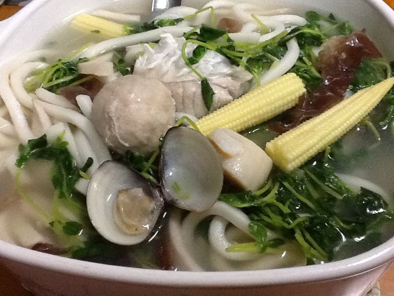 健康海鮮烏龍麵