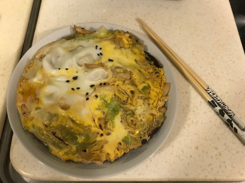 滑蛋菇菇蔬食丼飯