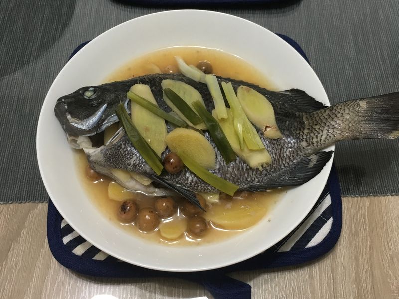 清蒸破布子魚