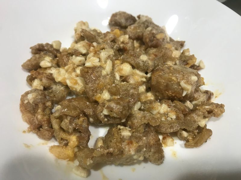 低碳生酮～鹹蛋雞皮
