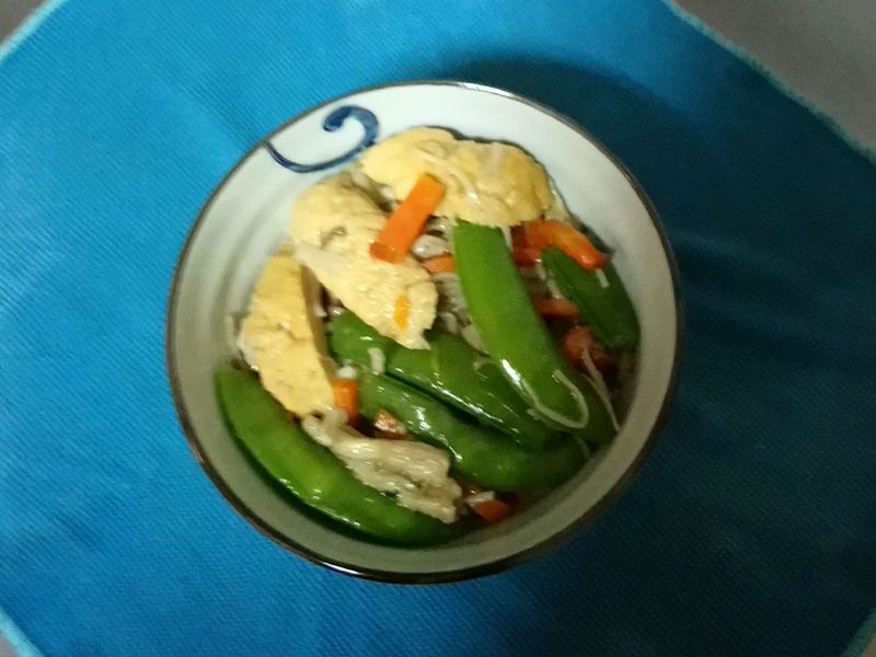 炒金針菇