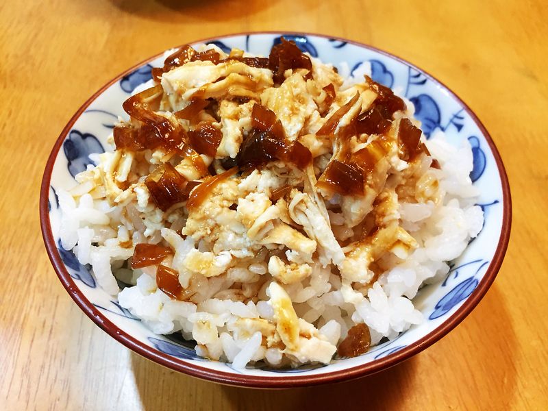 雞肉飯(香噴噴簡單上桌)