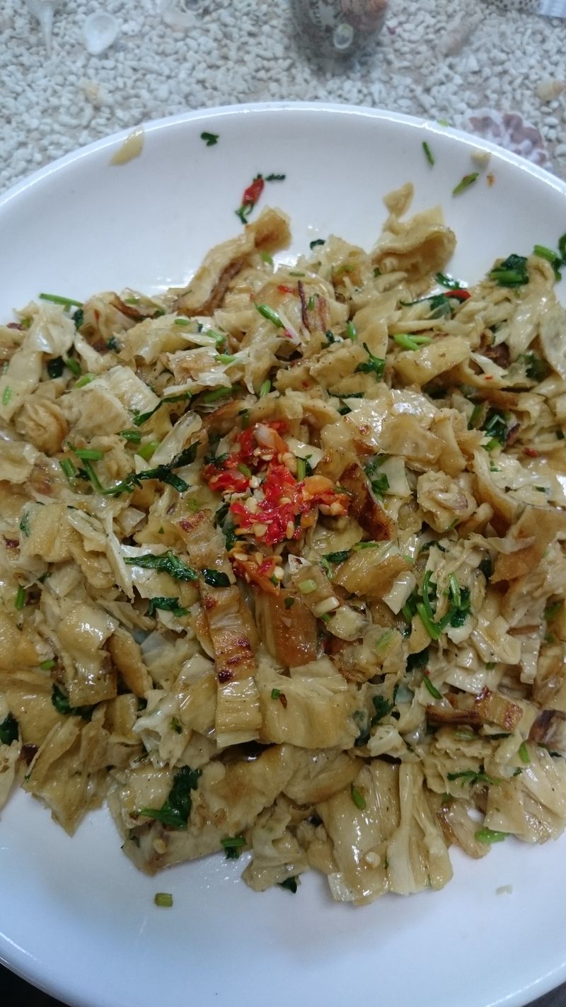涼拌鹽酥豆包