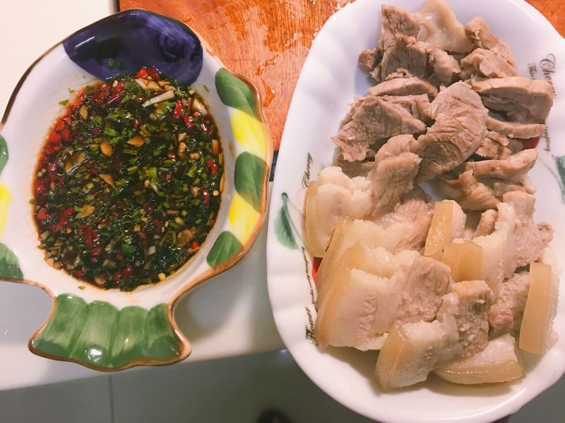 蒜泥白肉