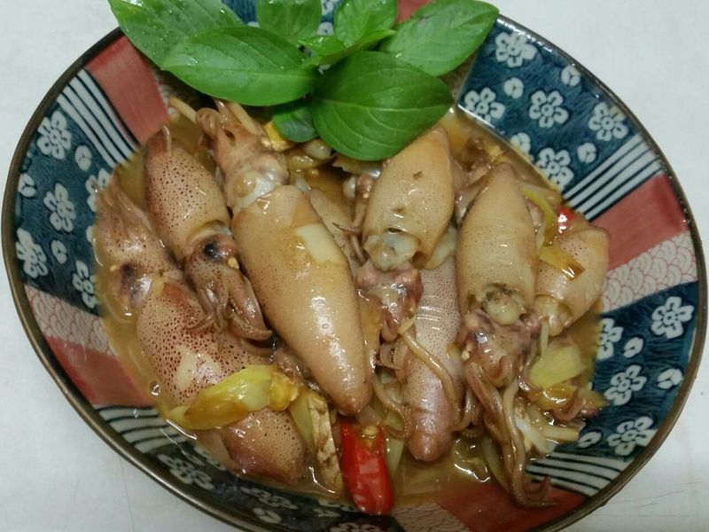 蔥爆醬辣小卷