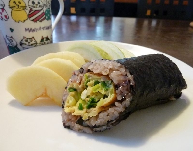 膳纖蔥蛋飯捲
