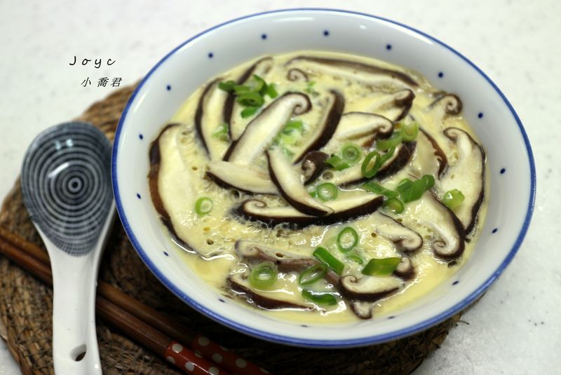 鮮菇蔥花蒸蛋
