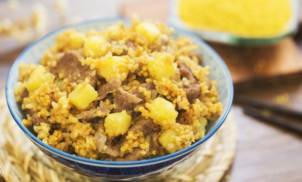 黄金土豆牛肉焖饭