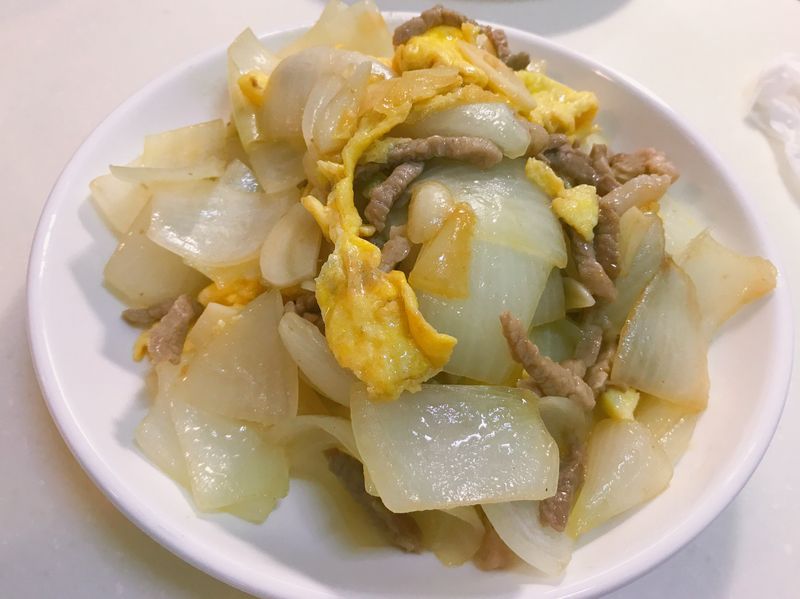 洋蔥蛋炒肉絲