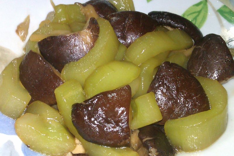 香菇滷大黃瓜