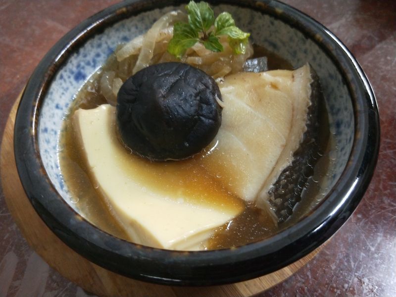 洋蔥豆腐蒸魚
