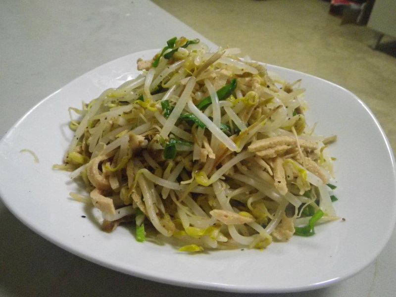 素火腿豆芽菜