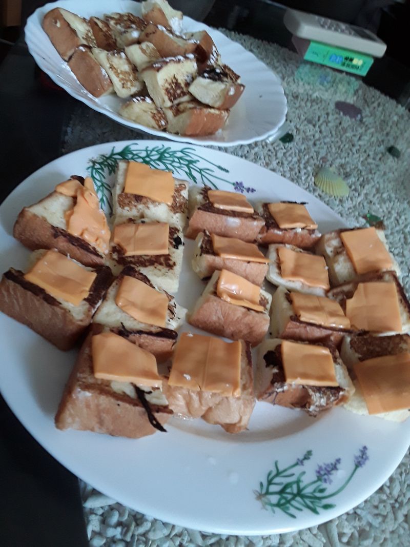 一口法國吐司