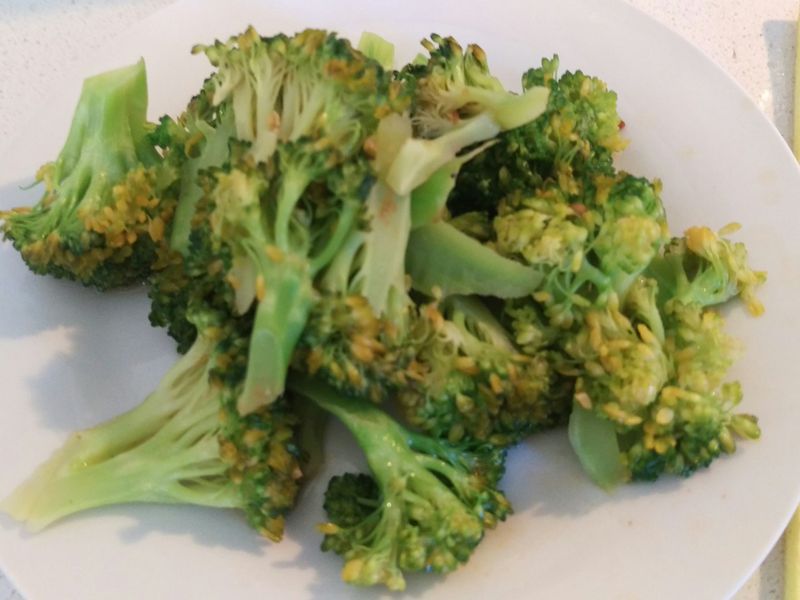 炒花椰菜