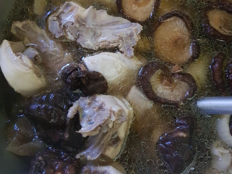 香菇雞湯