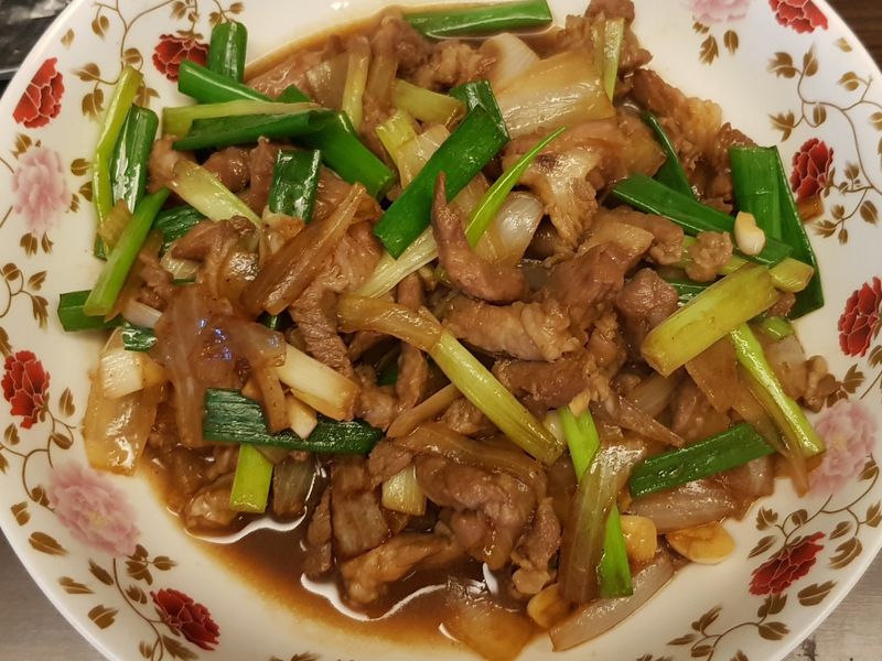 蔥爆肉絲
