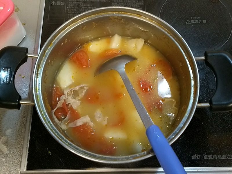 薯仔蕃茄湯