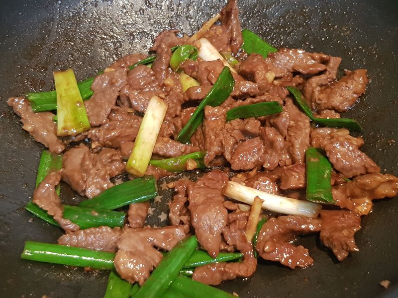 不辣的蔥爆牛肉