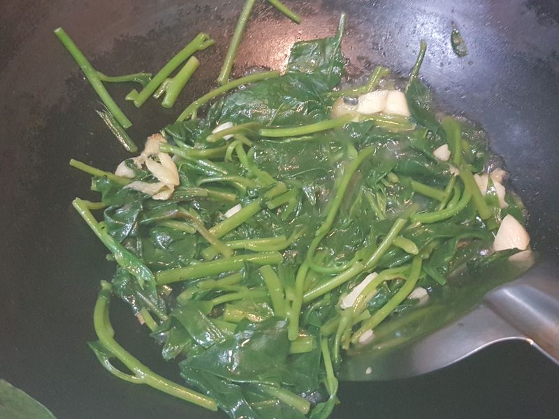 清炒煮皇宮菜