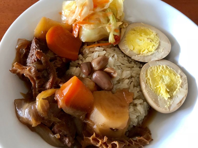 轻红烧炖牛肉