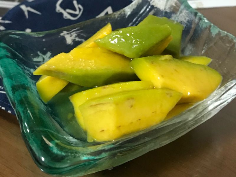 涼拌青酪梨