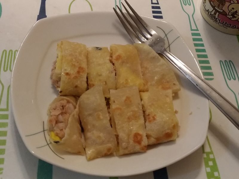 速成鮪魚蛋餅