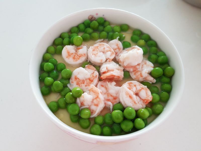 豌豆蝦仁蒸蛋