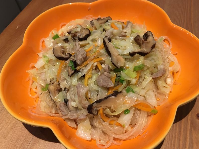 【寶寶食譜】家常炒粉絲(炒冬粉)