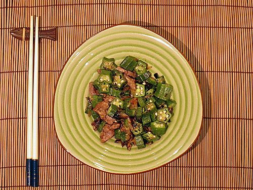 秋葵炒牛肉