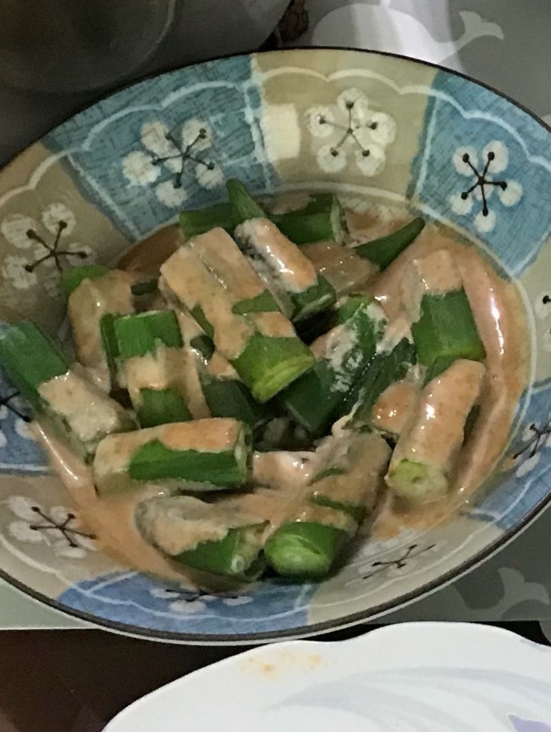 芝麻醬秋葵