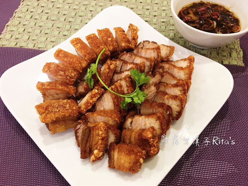 脆皮燒肉(免烤箱)