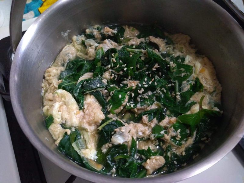 野菜(昭和草)蛋花湯