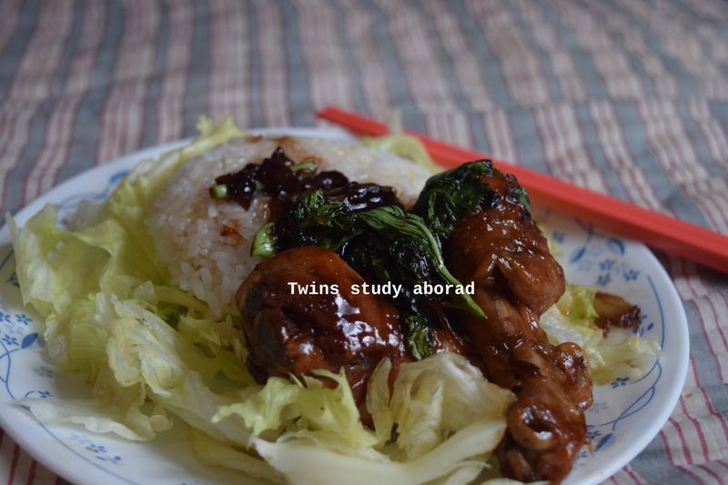 三杯雞腿飯