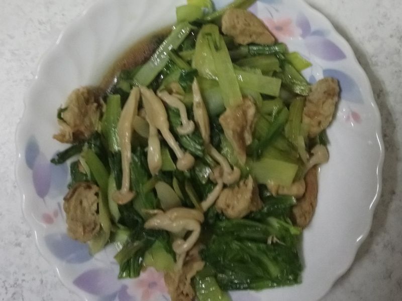 唰陽若翡翠