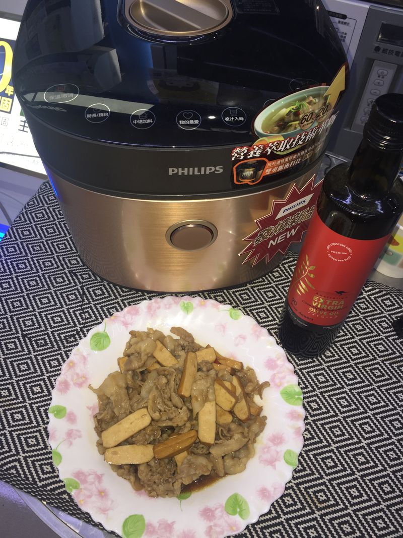 燦坤大園店萬用鍋出好菜～滿室芳香回鍋肉