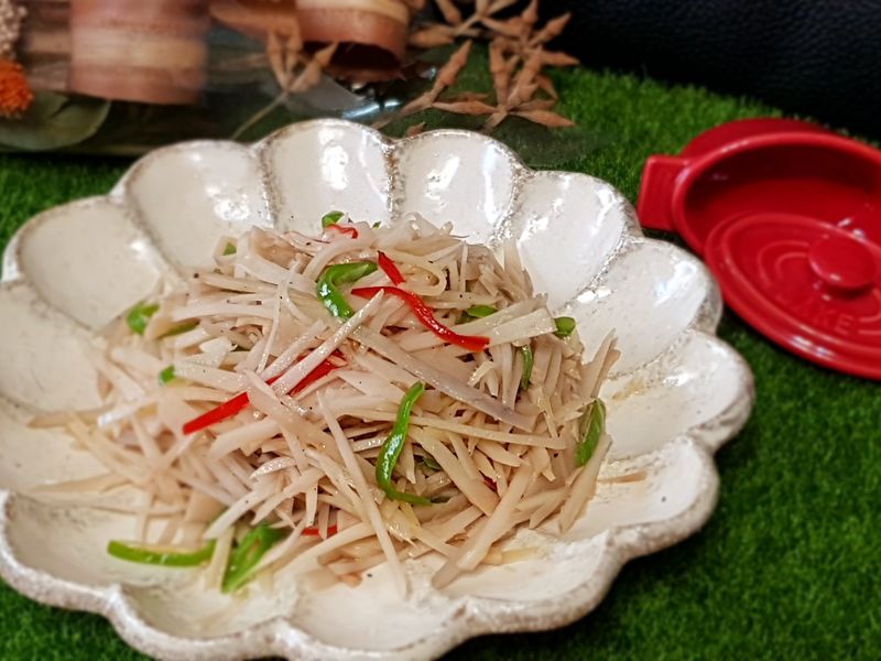 雙椒快炒藕絲