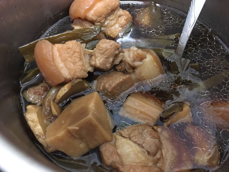 杏苞菇滷肉(電鍋料理)
