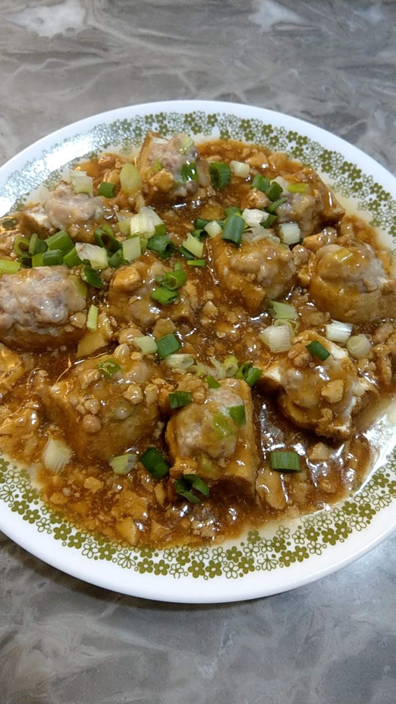 油豆腐鑲肉