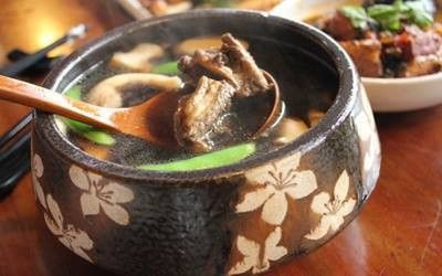 仙草雞湯