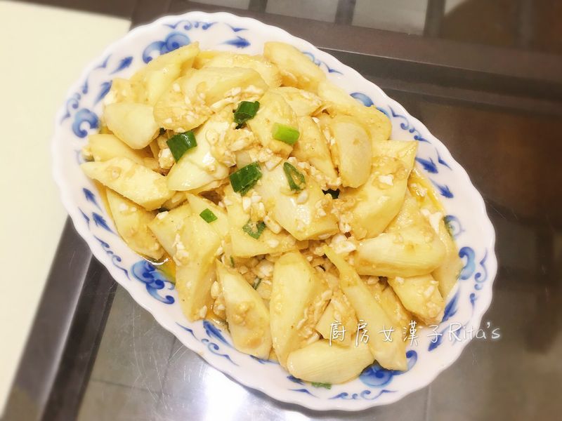 鹹蛋皎白