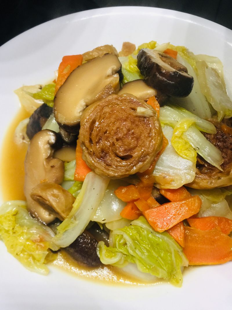 白菜燒豆輪(素食可)