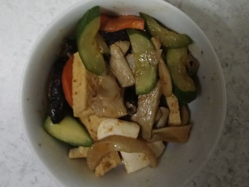 鮑魚菇彩荷