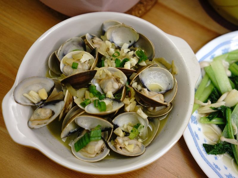 香蒜洋蔥奶油蛤蜊
