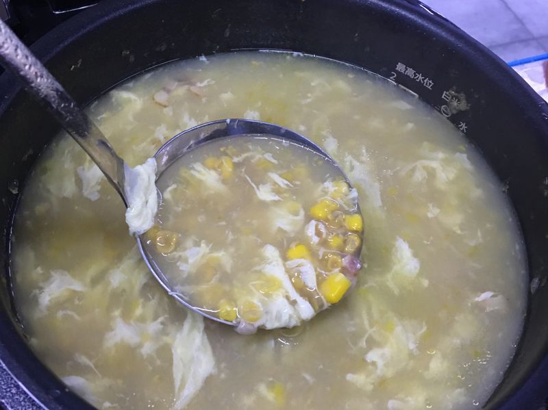 小蘋果之國民玉米濃湯～南京旗萬用鍋